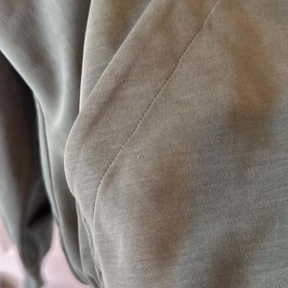 Lululemon Brushed Softstreme Funnel-Neck Zip Up Jacket Medium Forest Size 8 - Picture 12 of 12
